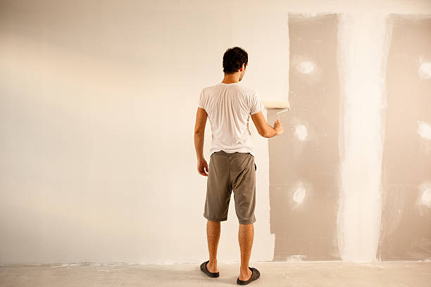 Best Wallpaper Removal and Painting  in Buenaventura Lakes, FL